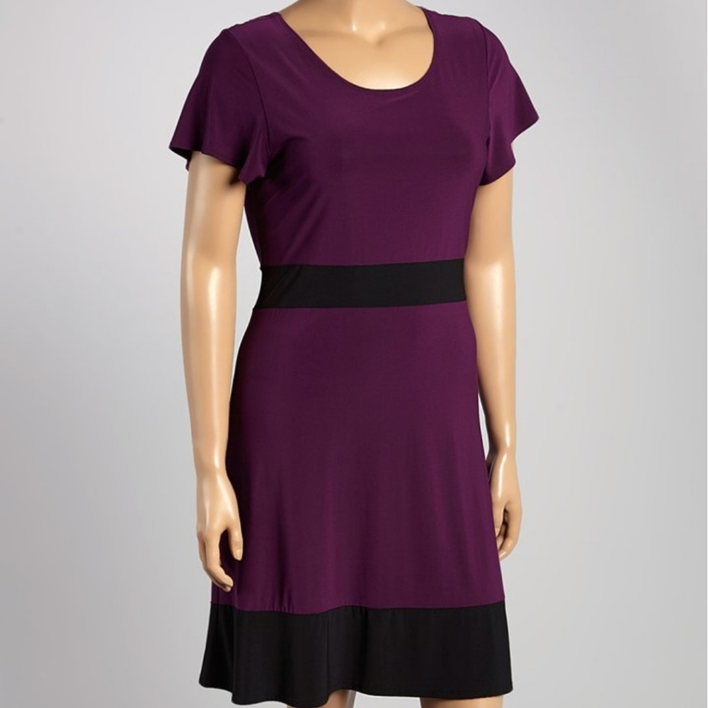 Star Vixen plum & black A line dress size 3X